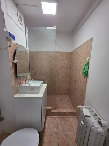 Sos Colentina intersectie Fundeni, bloc reabilitat, stradal, vedere spate, - 6