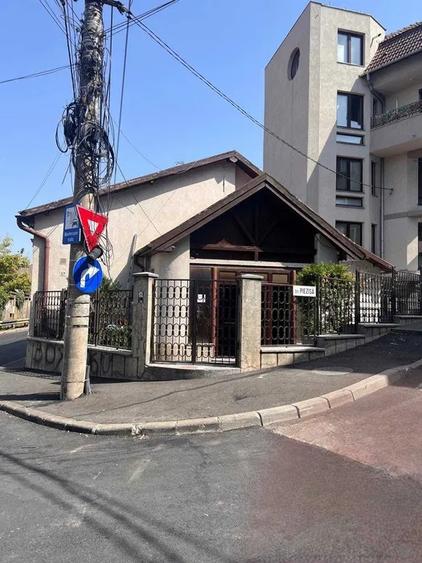 Spatiu Comercial, strada Piezisa - 8