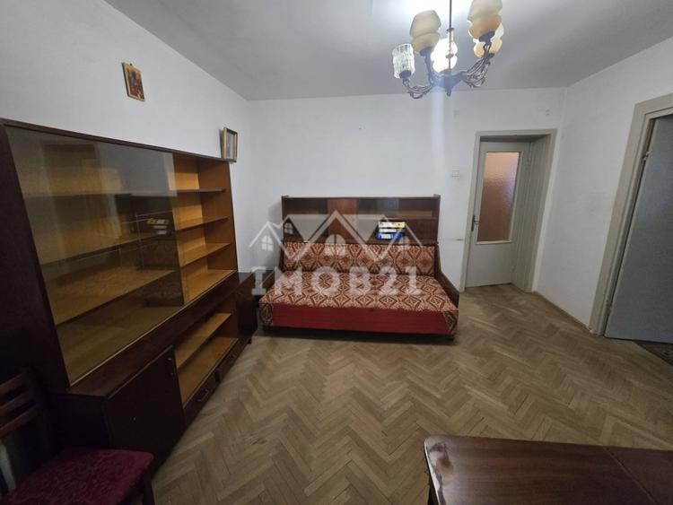 Vanzare apartament 3 camere in zona de Nord-CINA - 2