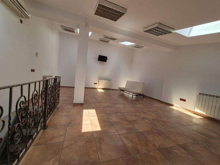 B-dul Gloriei, imobil P+1, pentru birouri, comercial - 10