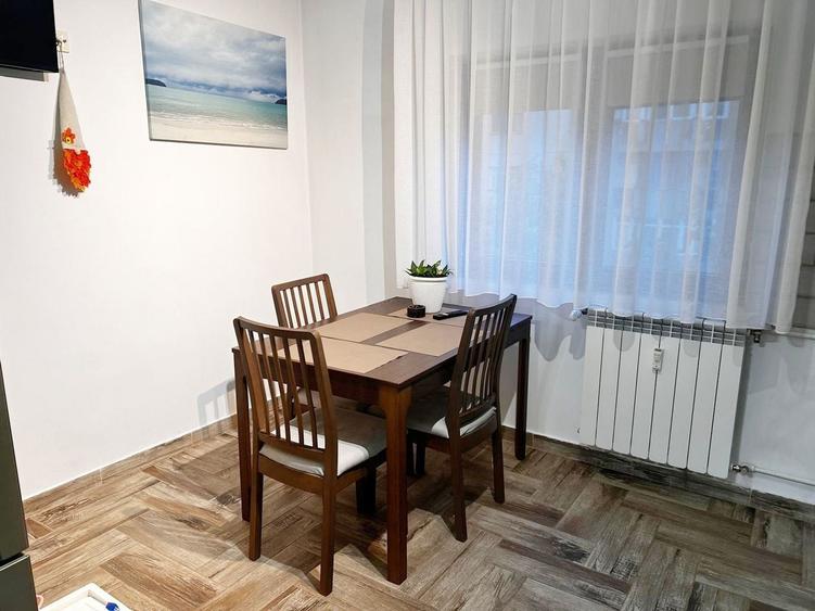 Apartament cu 2 camere decomandat, mobilat în Sebastian