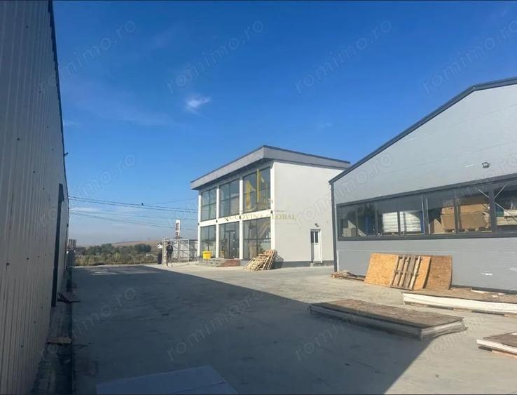 Spațiu comercial, de 270 mp, în Plopeni