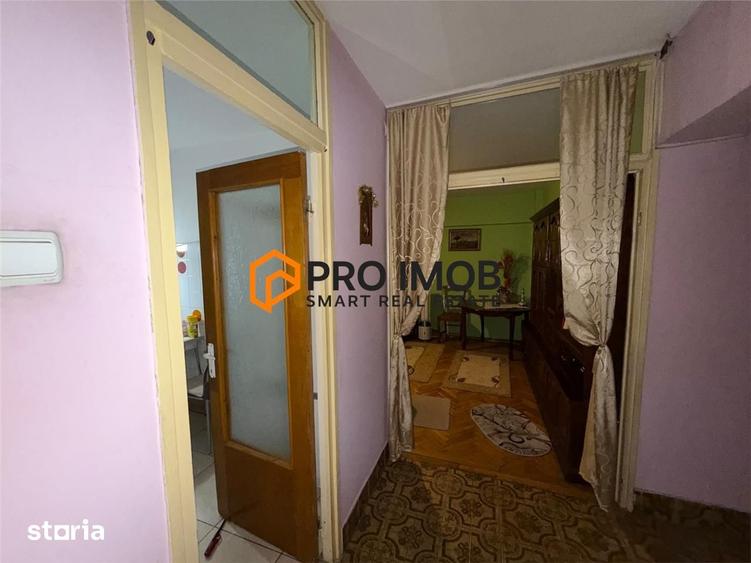 Apartament cu 4 camere decomandat în Ultracentral