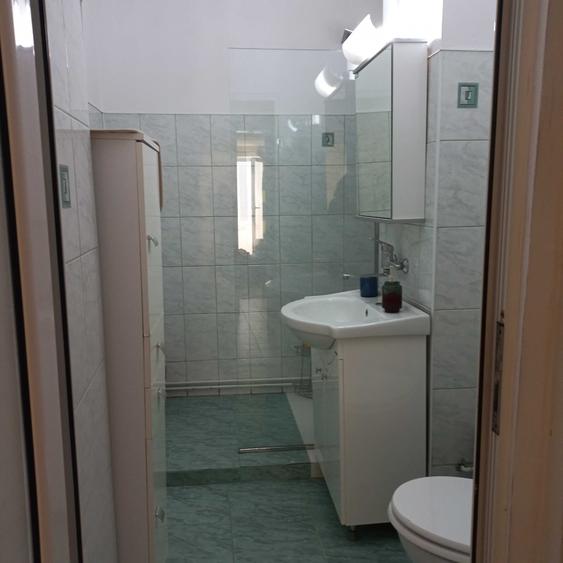 Apartament cu 2 camere decomandat în Circumvalațiunii