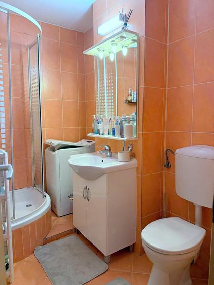 Apartament cu 2 camere decomandat în Zorilor