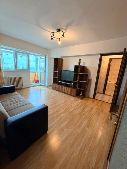 Apartament cu 2 camere semidecomandat în Berceni