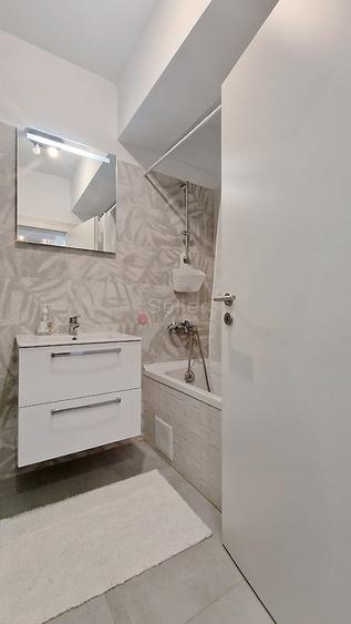 Apartament cu 2 camere decomandat, mobilat în Noua