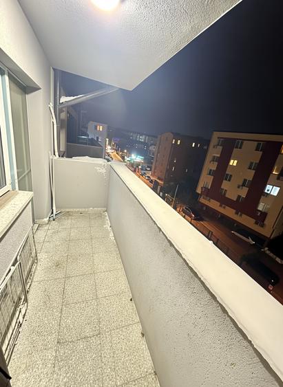 Apartament cu 2 camere decomandat în Theodor Pallady