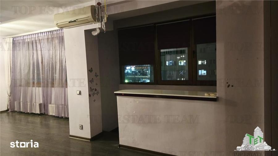 Apartament cu 3 camere semidecomandat în Gara de Nord