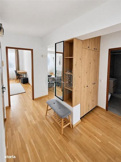 Apartament cu 3 camere decomandat în Central