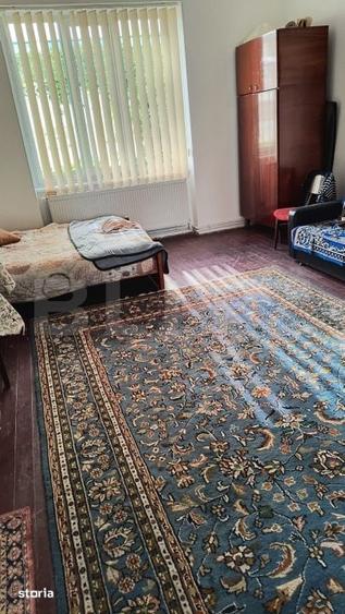 Casă cu 3 camere cu Teren 422 Mp în Central