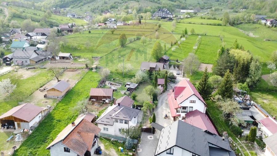 Casă individuală cu 4 camere cu Teren 600 Mp în Exterior Est