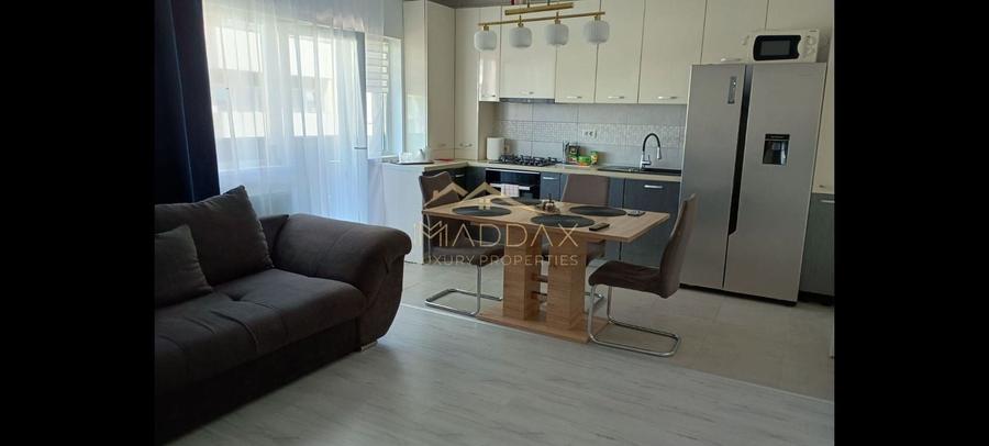 Apartament cu 3 camere, mobilat în Theodor Pallady