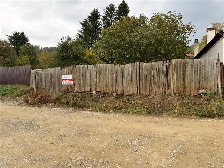 Teren Construcții intravilan de 507 mp, în Turcheș