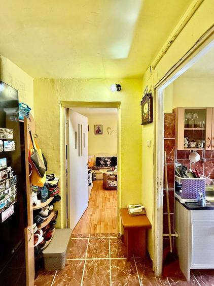 Apartament cu 2 camere decomandat în Micro 15
