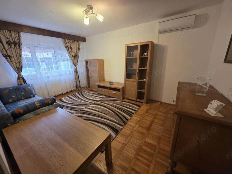 De inchiriat apartament 4 camere Soarelui- 365 - 6