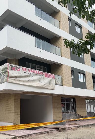 PENTHOUSE de 4 camere plus terase -zona Teatru - Liceul Unirea - 1