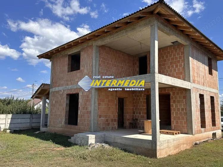 CASA LA ROSU i ALBA IULIA I 260 MP UTILI I TEREN 900 MP I TOATE UTILITATILE I - 14