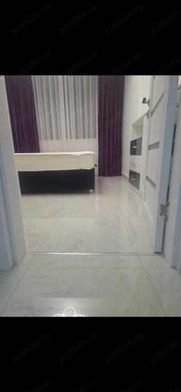 Vand apartament cu 3 camere situat la etajul 2 cu lift - 9
