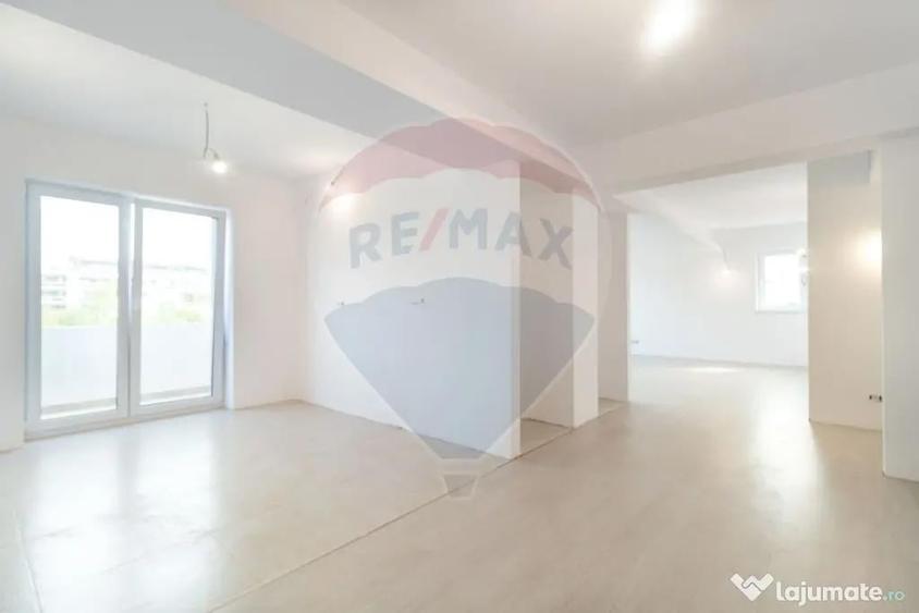 Apartament unicat 3 camere supradimensionat, Damaroaia - ... - 1