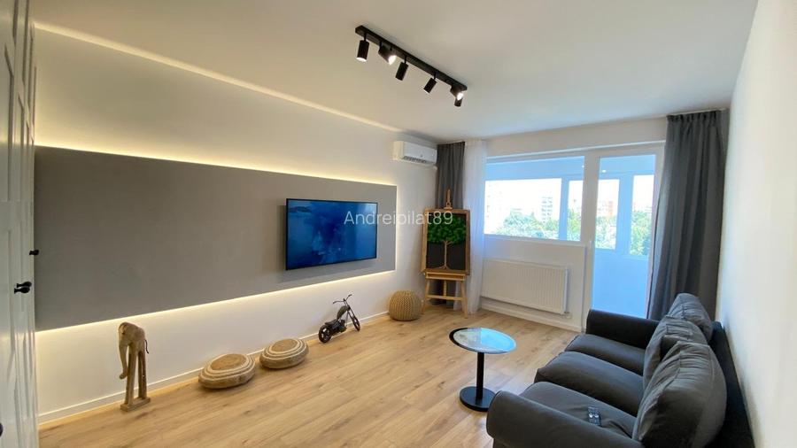 Apartament renovat complet lângă metrou,posibilitate centrală proprie