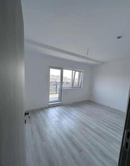spre vanzare apartament de  3 camere Bragadiru - 1