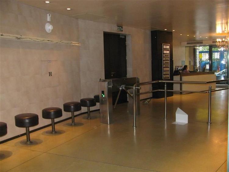 Birouri de inchiriat in Unimed Business Center de la 321 mp - 15