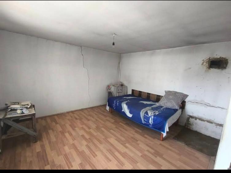 Casă de vânzare, Largu  - 2