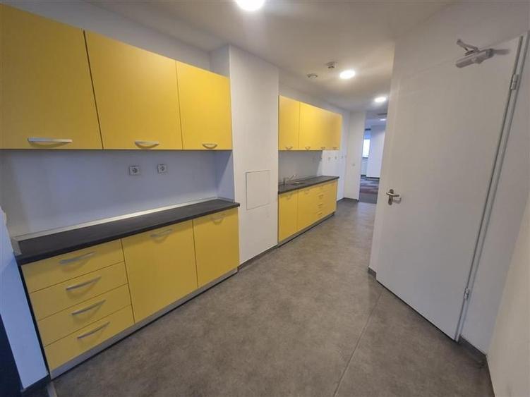 Inchiriere spatii birouri - Bucharest Business Center - de la 396 mp - 11