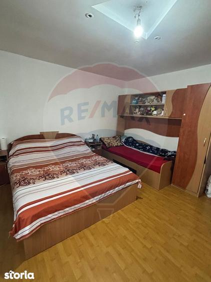 Casa spa?ioasa cu garaj - Mogo?oaia, foarte aproape de Podul Mogo?oaia - 8