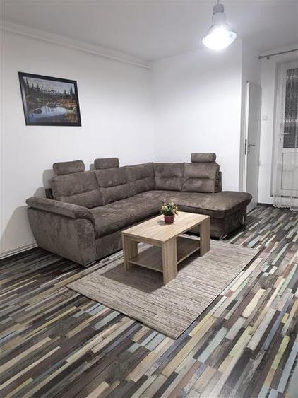 De inchiriat garsoniera utilata si mobilata, zona Grivitei, Brasov - 3