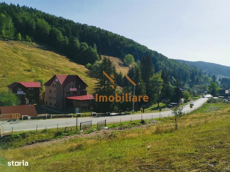 Spațiu comercial, de 955 mp, în Izlaz