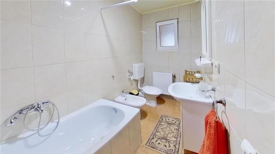 3D!Casa versatila,Racadau Brasov,3 niveluri,curte,gradina,terasa,garaj,pretabila - 18