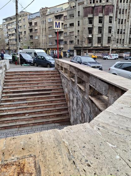 Metrou Gara de Nord langa bloc, centrala termica, etaj 1/5 - 15