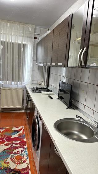 Inchiriez apartament 2 camere - 1