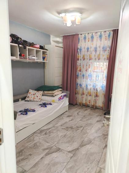 Apartament 3 camere Dva Nord mobilat utilat-garaj 98.000eur neg - 9
