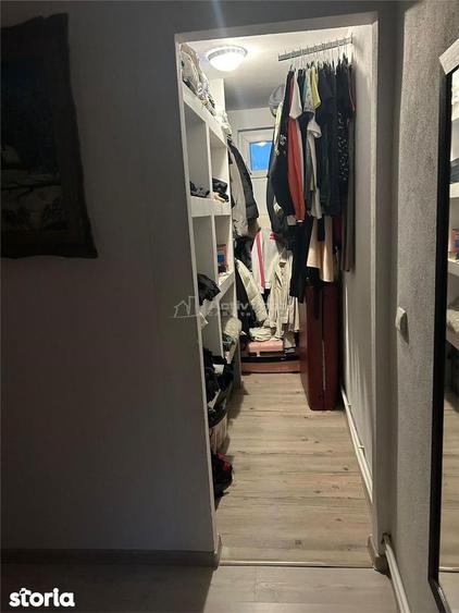 Casa P+E , teren 300 mp, pretabila - clinica, birouri, locuinta - Parc - 6
