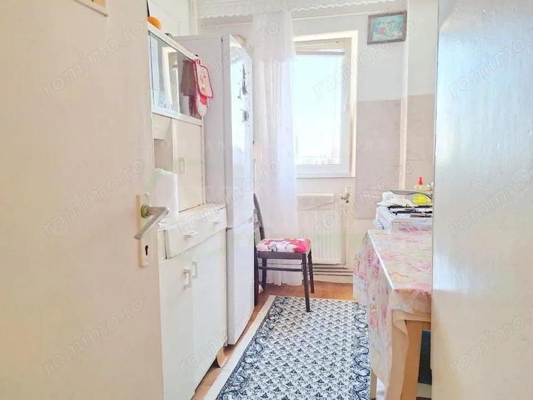 Apartament 2 camere semidecomandat zona Milcov - 6
