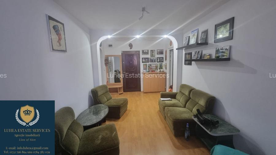 Apartament 3 camere complet renovat Apartament 3 camere complet renovat