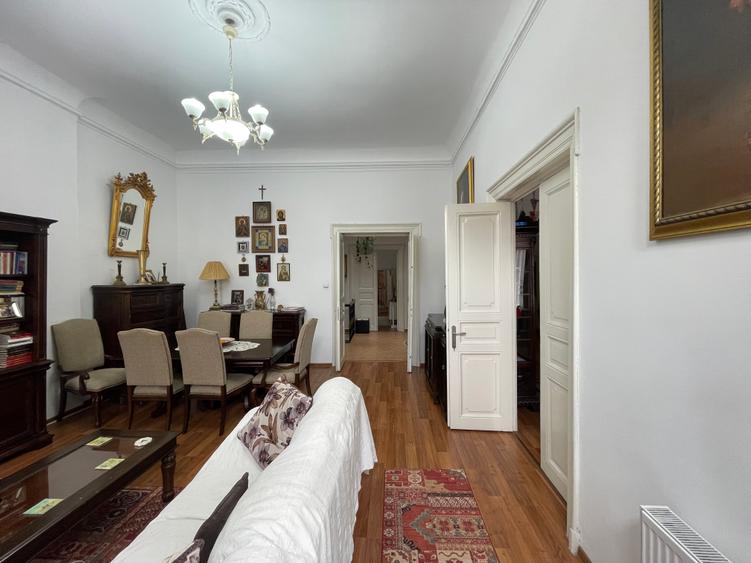 Apartament spectaculos de 4 camere într-o vilă cu farmec istoric, Victoriei - 4