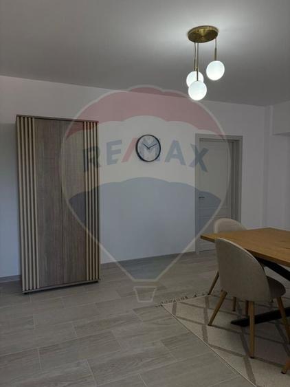 Camin de batrani - 8