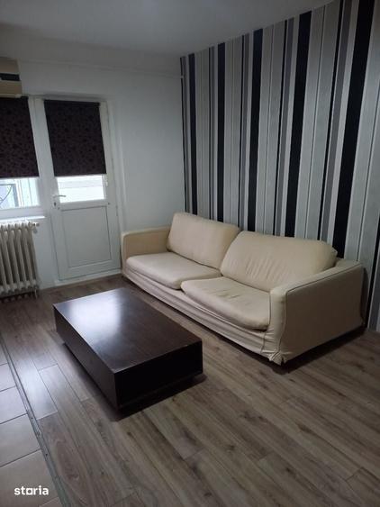 Apartament cu 2 camere decomandat în Titulescu