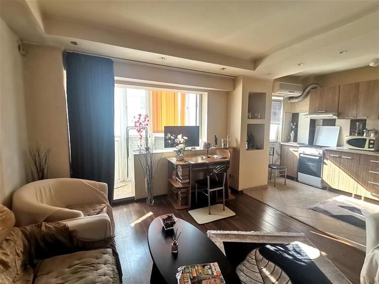 Colentina Rau,  garsoniera 42 mp, et 1 mobilata si utilata - 4