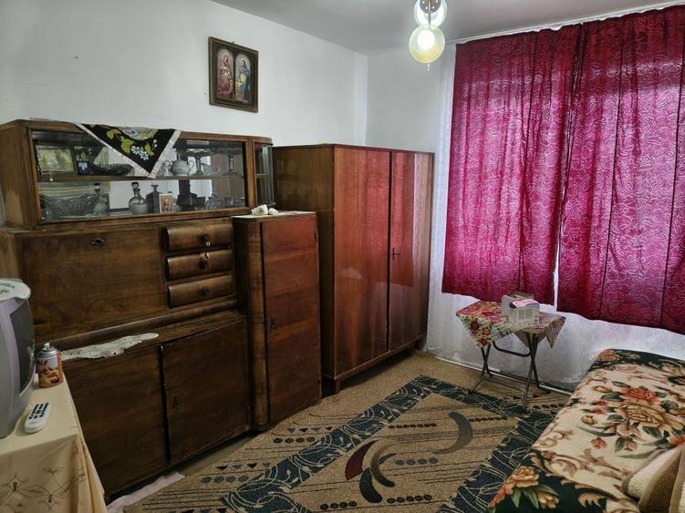 Vand apart in Uricani - 5