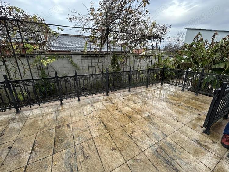 Vand casa mare, din caramida,situata in Parneava, st.972 mp, sc.230 mp - 7