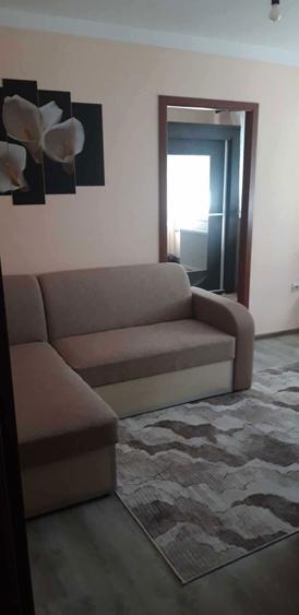 Apartament 3 camere de inchiriat - 8