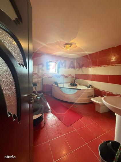 Casa P+E in zona Parcul Nicolae Romanescu, 450mp teren, 4 dormitoare - 8