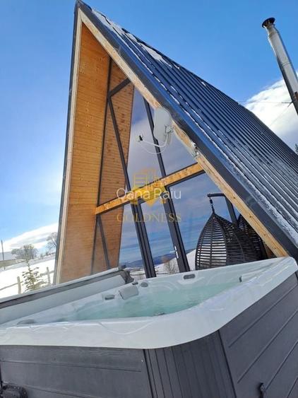 Afacere la cheie! Minicomplex 2 cabane A-frame, teren 1250mp, Vladeasa