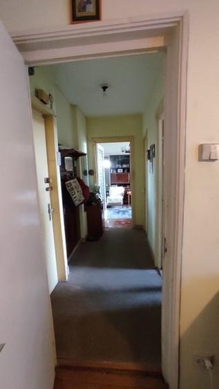 Proprietar, 3 Camere, 1 Minut Metrou 1 Mai, Bloc Reabilitat, Necesită Renovare - 11