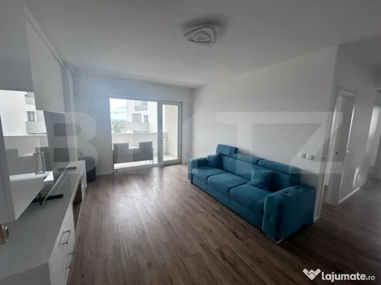 Apartament cu 3 camere, zona Happy Residence CB - 8